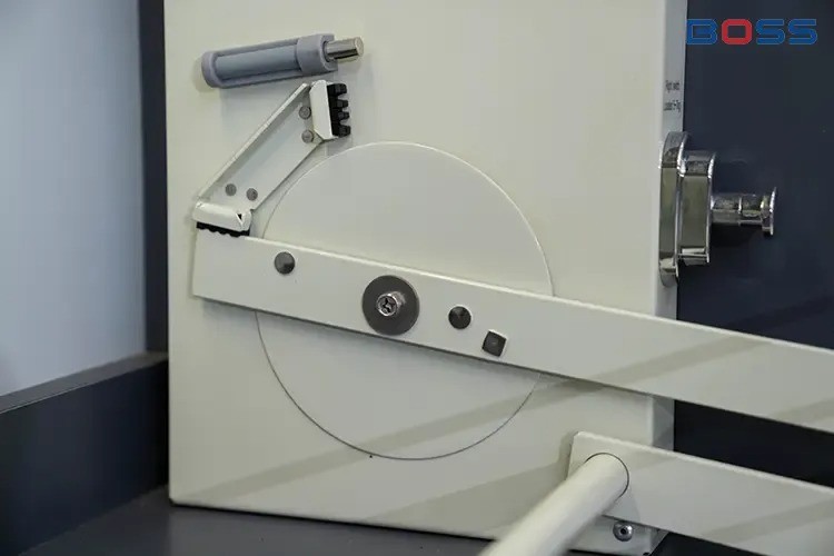 gia bat dia di dong inox 304 mo07