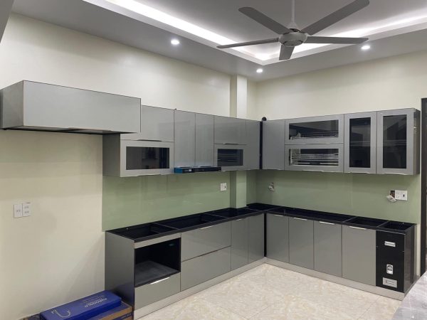 Tủ bếp Inox Cánh Kính CN09