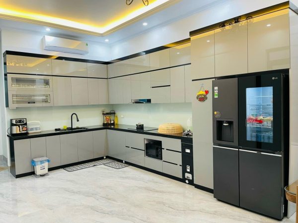 Tủ bếp Nhựa Picomat Cánh Kính CN12